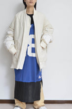 Load image into Gallery viewer, QUILT MA-1 / OFF WHT_02