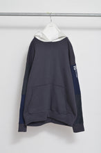 画像をギャラリービューアに読み込む, QUILT HOODIE/CHA_02