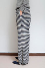 Load image into Gallery viewer, HORIZONTAL STRIPE WIDE FLARE PT/01 size
