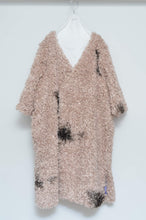 Load image into Gallery viewer, 代官山 蔦屋書店出品中/WAVY FUR COAT