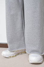 Load image into Gallery viewer, BACK PILE WIDE FLARE PT_fab-graff_TOP GRAY_01size