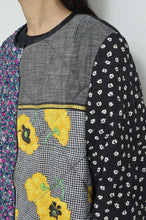 Load image into Gallery viewer, QUILTING ZIP UP OP / A