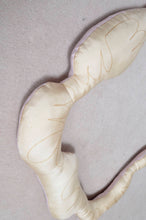 画像をギャラリービューアに読み込む, SCARF CUSHION FLAME/PICASSO_HAND