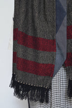 Load image into Gallery viewer, tsutae SHAWL HOODIE_LINE / RED×BLK