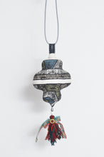 画像をギャラリービューアに読み込む, SCARF CUSHION ORNAMENT_C