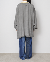 이미지를 갤러리 뷰어에 로드 , Tablecloth collar fringe shirt / linen herringbone_A