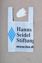 Load image into Gallery viewer, 01_FLOWER LACE CONVINI-BAG_TWO-TONE/WHT×ASS