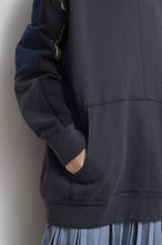 画像をギャラリービューアに読み込む, PATCH HOODIE/CHA/HOUSE_01