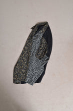 Load image into Gallery viewer, FLORAL MIX OPEN COLLAR SH /02