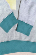 画像をギャラリービューアに読み込む, TWO-TONE HOODIE_GREEN/YELLOW print/01 size