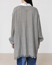 이미지를 갤러리 뷰어에 로드 , Tablecloth collar fringe shirt / linen herringbone_C