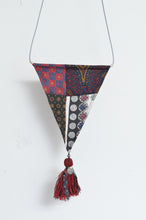 画像をギャラリービューアに読み込む, SCARF TAPESTRY_B