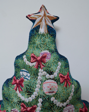 画像をギャラリービューアに読み込む, RUG CUSHION_Xmas TREE