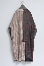 Load image into Gallery viewer, SCARF-LINED TRENCH COAT/KHAKI/02