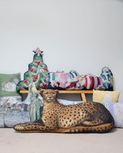 画像をギャラリービューアに読み込む, RUG CUSHION_Xmas TREE