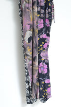 Load image into Gallery viewer, JUMPSUIT_FLORAL 01 / ASS_B