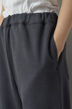 Load image into Gallery viewer, 代官山 蔦屋書店出品中/BACK PILE WIDE FLARE PT_fab-graff_BLK_01size