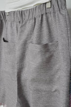 Load image into Gallery viewer, PNK FRINGE RUG SHORTS_02size