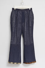 Load image into Gallery viewer, FLOWER LACE FLARE PT/NAV/01_B