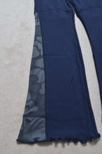 画像をギャラリービューアに読み込む, RIB FLARE LEGGINS/NAVY_01