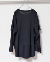 Load image into Gallery viewer, Fake layered T-shirt / BLACK_D