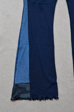 画像をギャラリービューアに読み込む, FLARE LEGGINS/NAVY_02