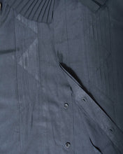 Load image into Gallery viewer, PLEATED COLLAR SLEEVELESS SHIRT_A