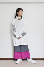 Load image into Gallery viewer, PATCH HI NECK T 02_OFF WHITE / SLACK