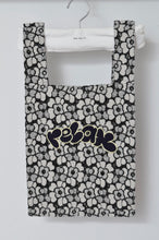 画像をギャラリービューアに読み込む, FLOWER LACE CONVINI-BAG_fab-graff/WHT