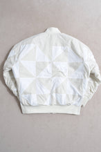 画像をギャラリービューアに読み込む, QUILT MA-1 / OFF WHT_01