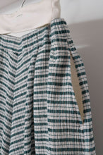 Load image into Gallery viewer, CHECK WIDE SHORTS_GREEN CHECK/01 size