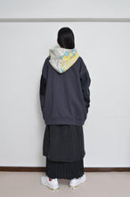 画像をギャラリービューアに読み込む, PATCH HOODIE/CHA/WALKIN_02