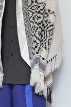 Load image into Gallery viewer, tsutae SHAWL HOODIE_SHUMAG / OFF WH×BLK