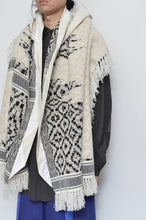 Load image into Gallery viewer, tsutae SHAWL HOODIE_SHUMAG / OFF WH×BLK