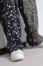 Load image into Gallery viewer, FLORAL MIX WIDE AND EASY PT /01