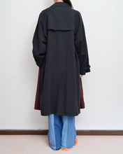 Load image into Gallery viewer, FLORAL TRENCH COAT/BLK/01 size A