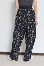 Load image into Gallery viewer, FLORAL MIX WIDE AND EASY PT /01