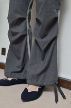 画像をギャラリービューアに読み込む, 6PK FLARE PT/GRAY/01