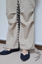 画像をギャラリービューアに読み込む, 6PK FLARE PT/BEIGE/01