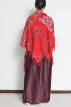Load image into Gallery viewer, BANDANA SHAWL / RED