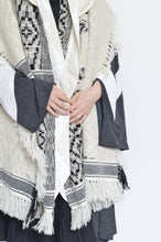 Load image into Gallery viewer, tsutae SHAWL HOODIE_SHUMAG / OFF WH×BLK