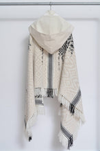 Load image into Gallery viewer, tsutae SHAWL HOODIE_SHUMAG / OFF WH×BLK