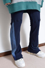 画像をギャラリービューアに読み込む, FLARE LEGGINS/NAVY_02