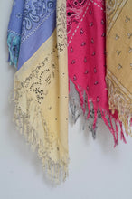 Load image into Gallery viewer, BANDANA SHAWL / ASS