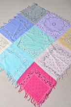 Load image into Gallery viewer, BANDANA SHAWL / ASS