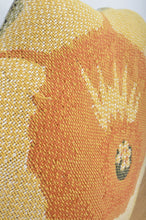 Load image into Gallery viewer, RUG CUSHION (SUISEN) / C