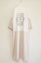 画像をギャラリービューアに読み込む, T*SATIN OP_WHT_01