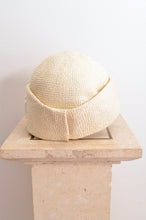 画像をギャラリービューアに読み込む, SWITCHING STRAW BEANIE CAP