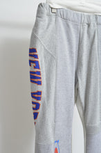 Load image into Gallery viewer, FLARED SWEAT PT / 01_GRAY