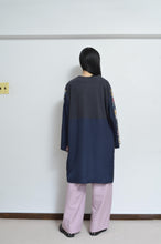 Load image into Gallery viewer, SWITCHING FLORAL OP_ASS*NAVY / C